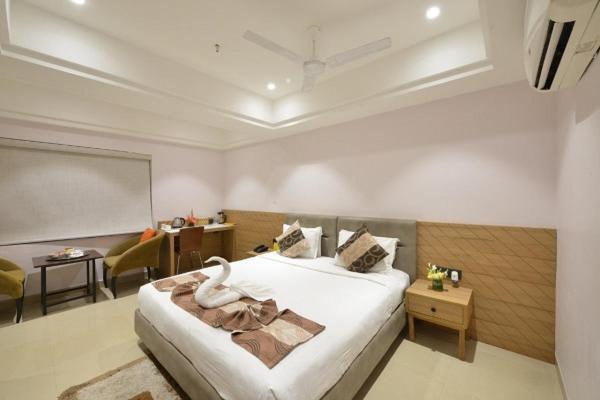 היידראבד Hotel Kinara Grand מראה חיצוני תמונה