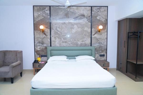 היידראבד Hotel Kinara Grand מראה חיצוני תמונה