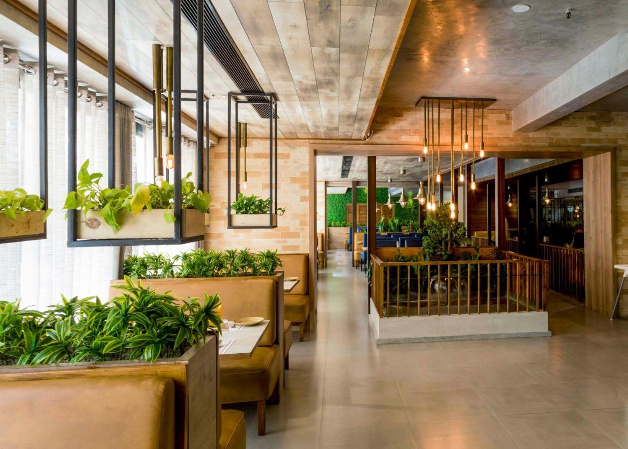 היידראבד Hotel Kinara Grand מראה חיצוני תמונה
